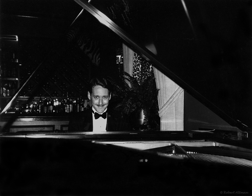 Photo of  Peter Mintun ~ Society's Salon Pianist 